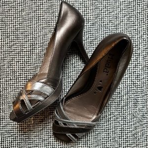 MUDD Open Toe Platform Heels - Bonze and Silver - Size 10M
